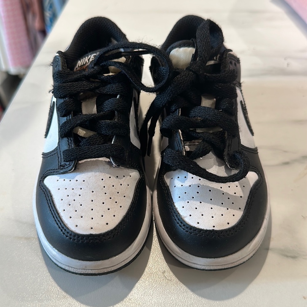 Panda Dunks